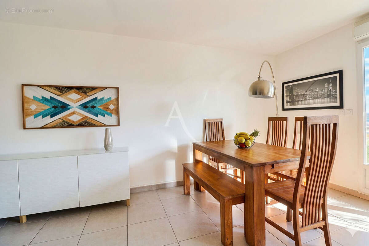 Appartement à MARSEILLE-12E