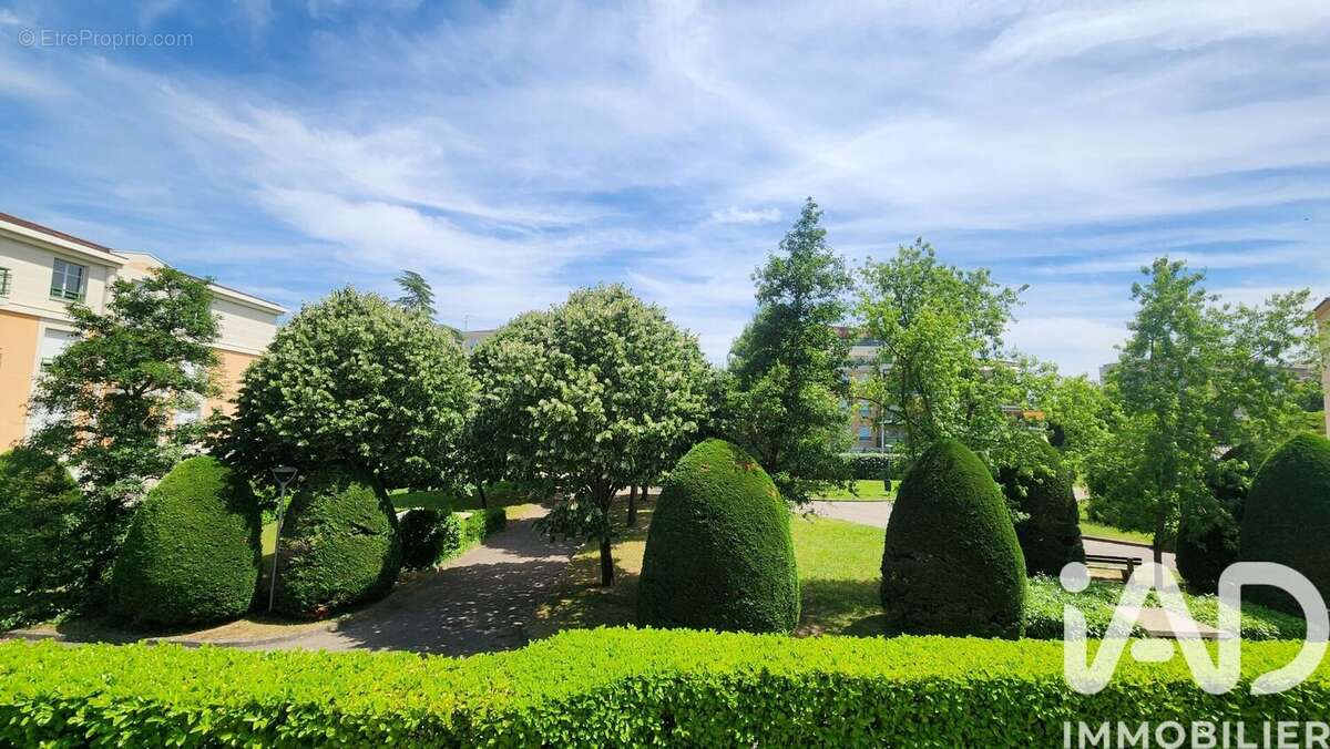 Photo 2 - Appartement à TASSIN-LA-DEMI-LUNE