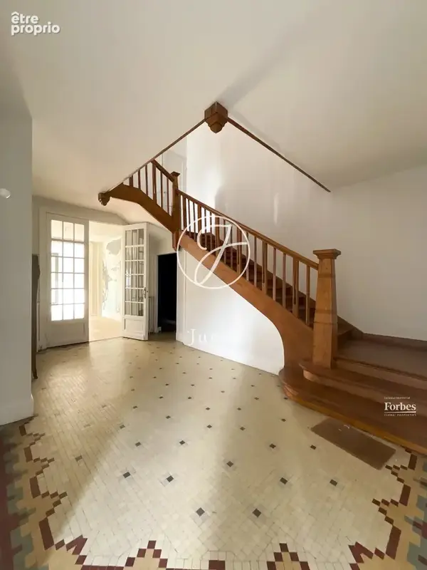 Marcq-en-Baroeul  – BROSSOLETTE – Maison à vendre – 8 pièces – 292,1m² loi Carrez – 6 chambres - Bureau – Terrasse – Jardin – St - photo 26