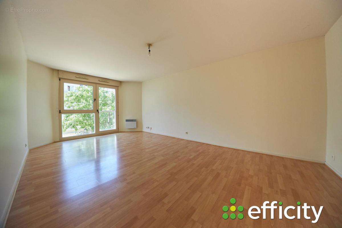 Appartement - photo 2