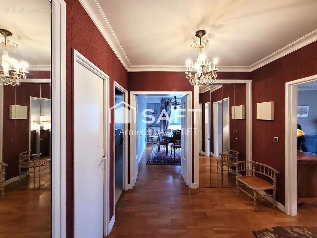 Photo 3 - Appartement à SAINT-GRATIEN