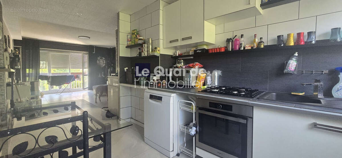 Appartement à LE PONT-DE-CLAIX