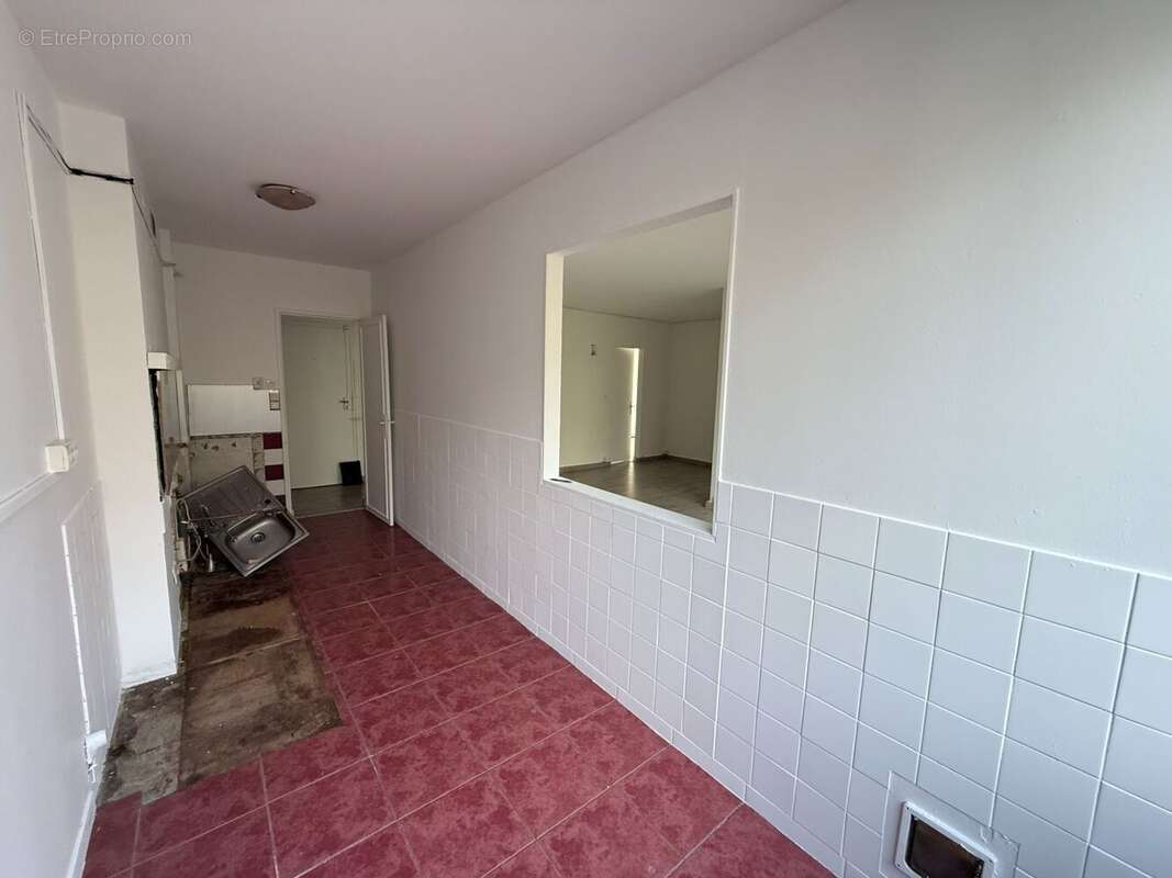 Appartement à BOUSSY-SAINT-ANTOINE