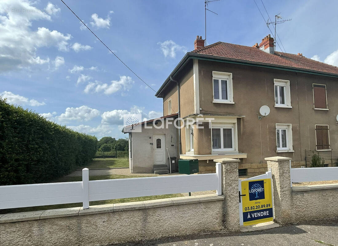 Maison à GIRAUMONT