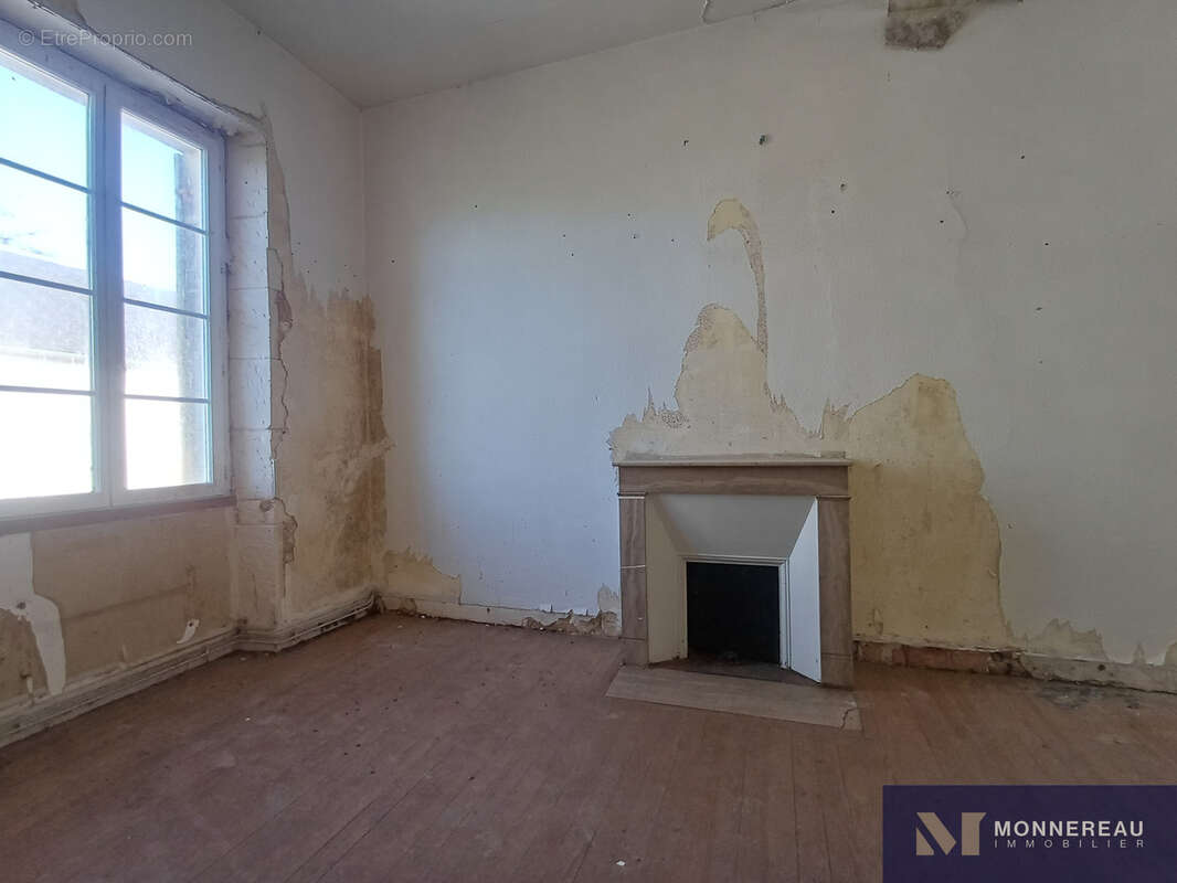 Maison de bourg a rehabiliter - photo 8