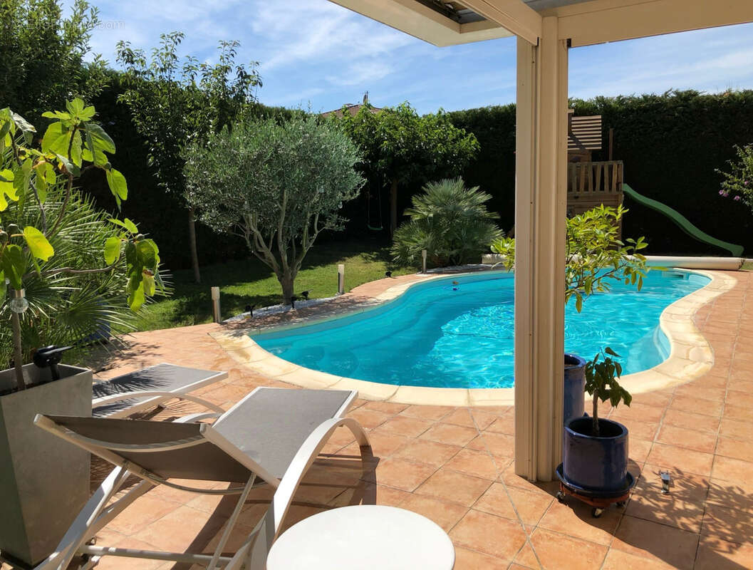 Maison t5 de 123m2 - photo 3