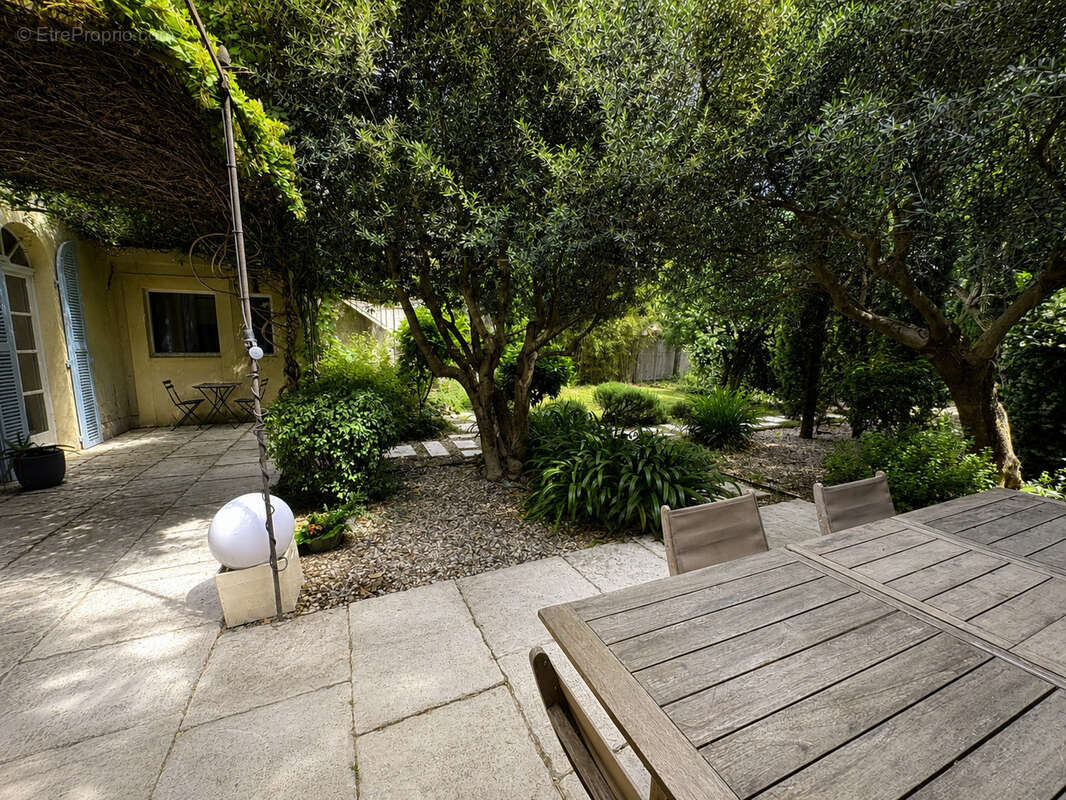Maison à AVIGNON