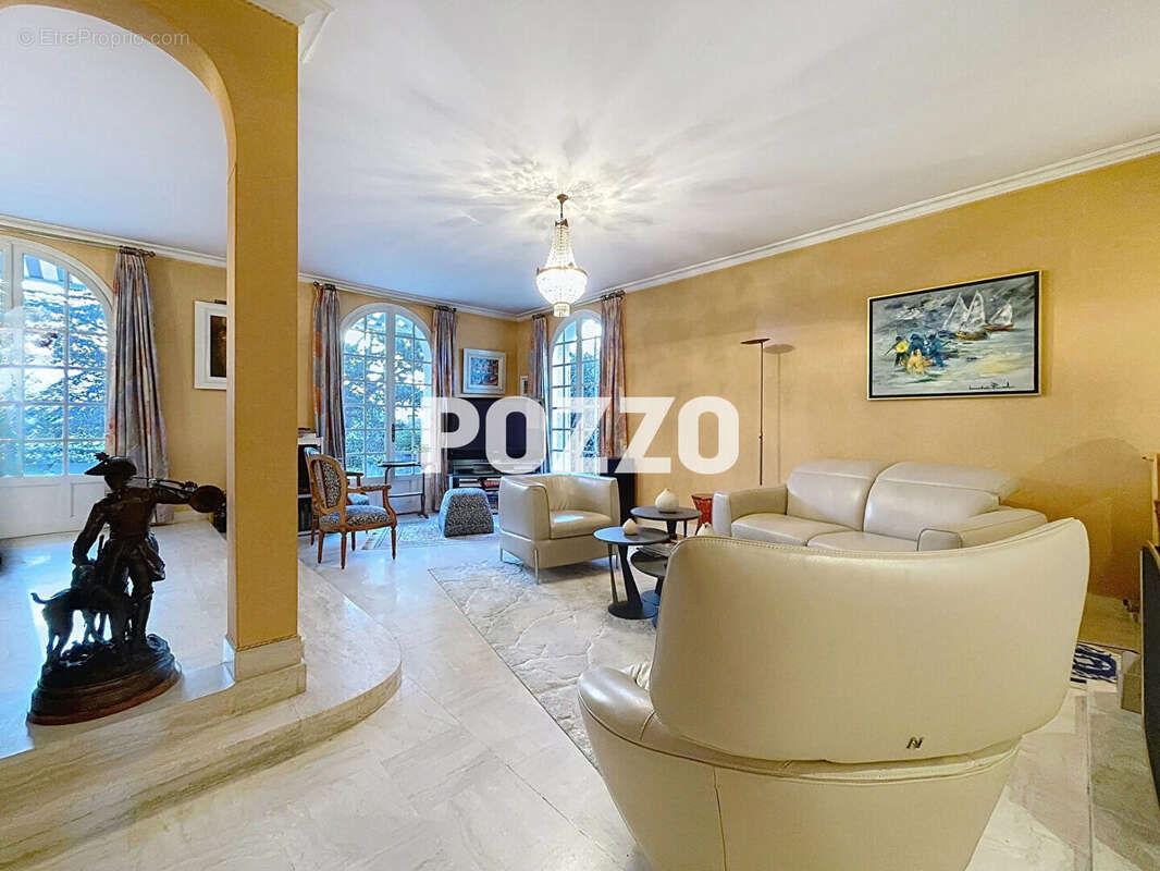 Maison à HEROUVILLE-SAINT-CLAIR