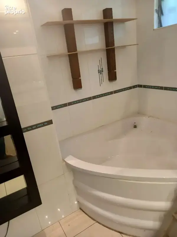 Villa en vente avec 4 pièces à Sainte-Clotilde pour 365000.00 € - photo 9