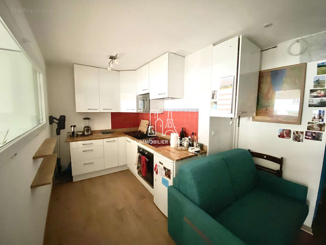 Appartement à PARIS-18E