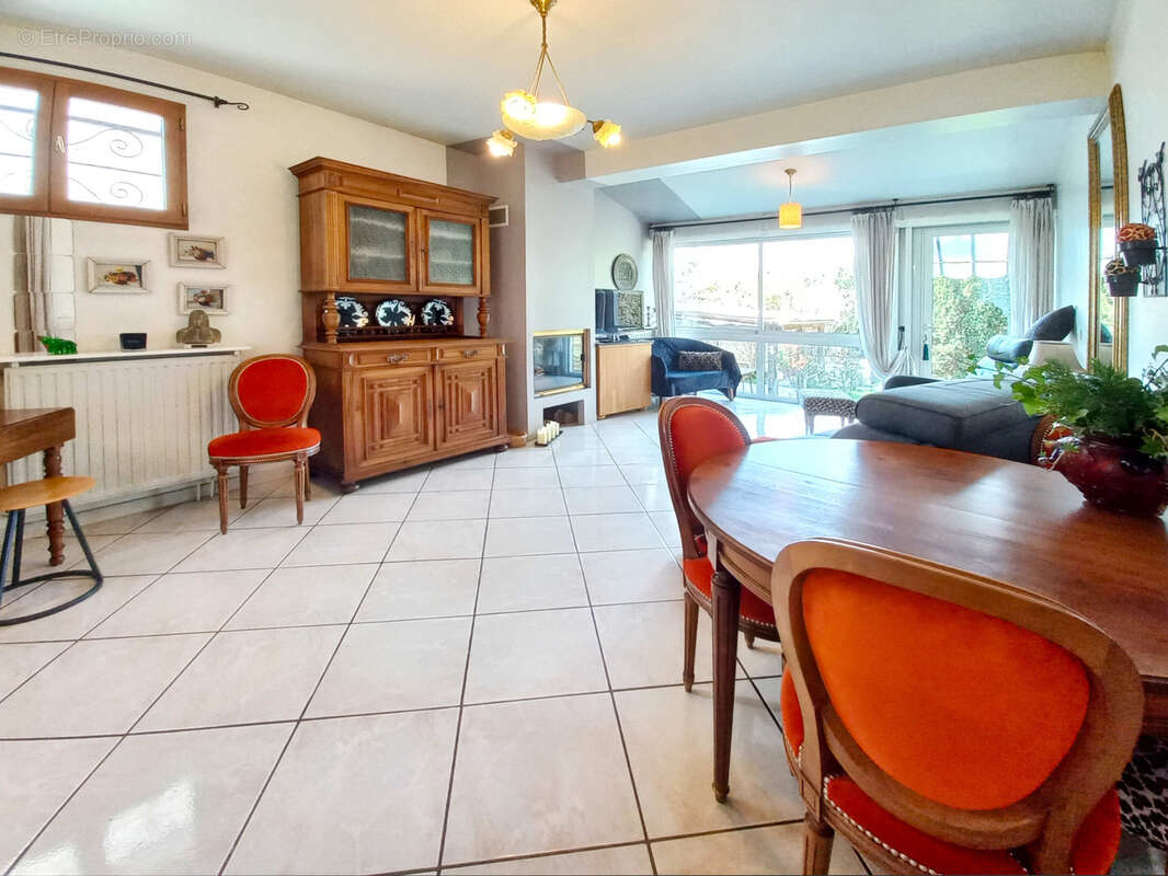 Maison à JOINVILLE-LE-PONT