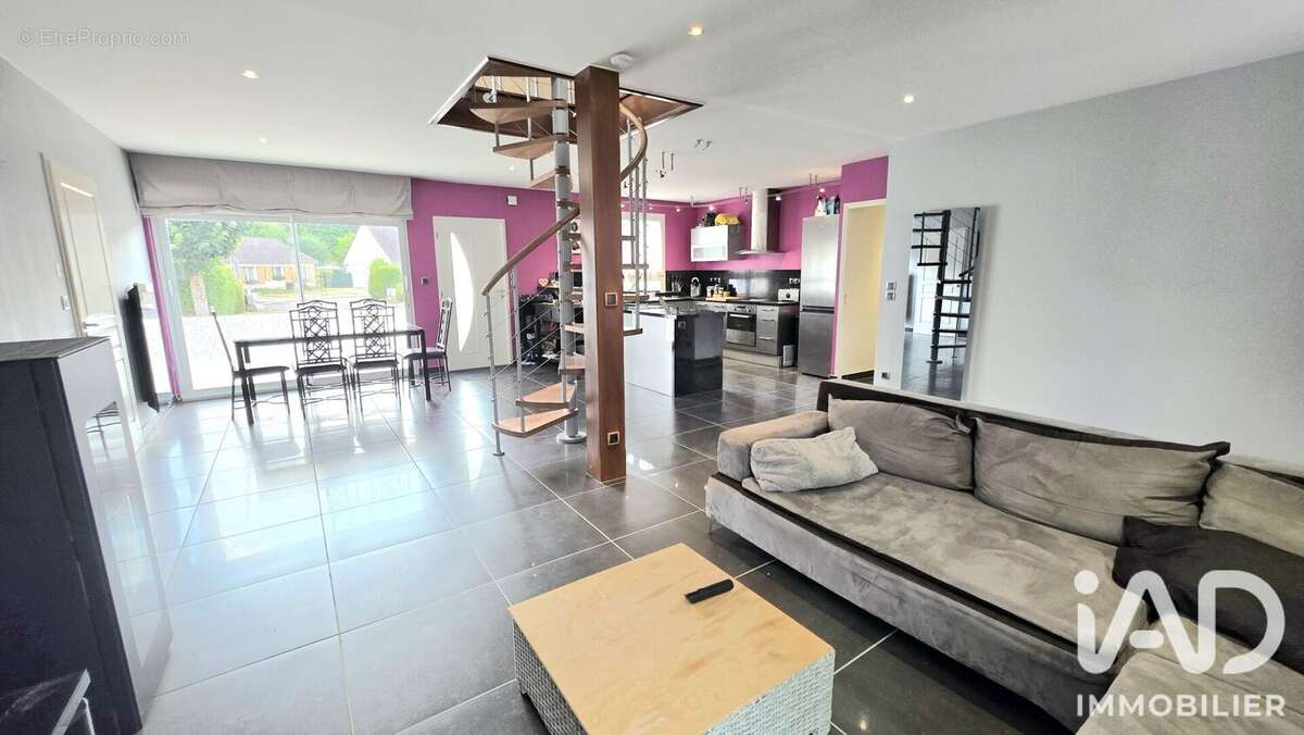 Maison 148 m² à Arc-En-Barrois  - photo 5