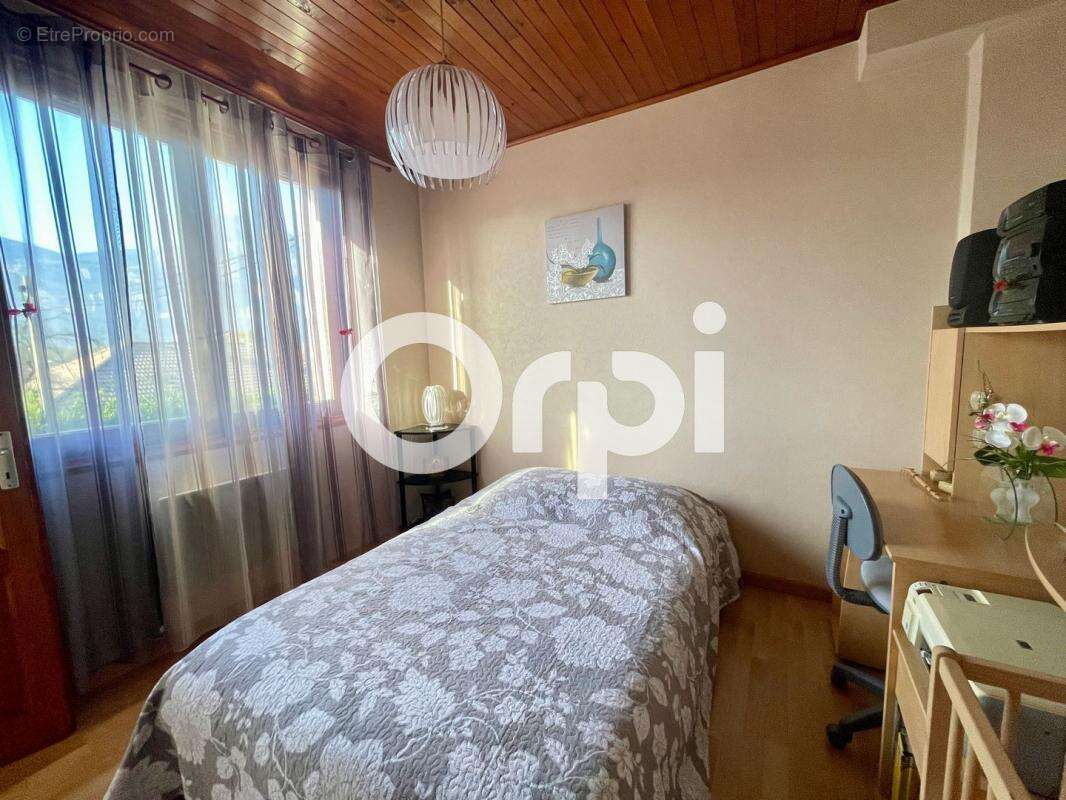 Appartement À Vendre - photo 9