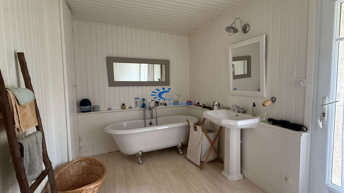 Maison à LA ROCHELLE