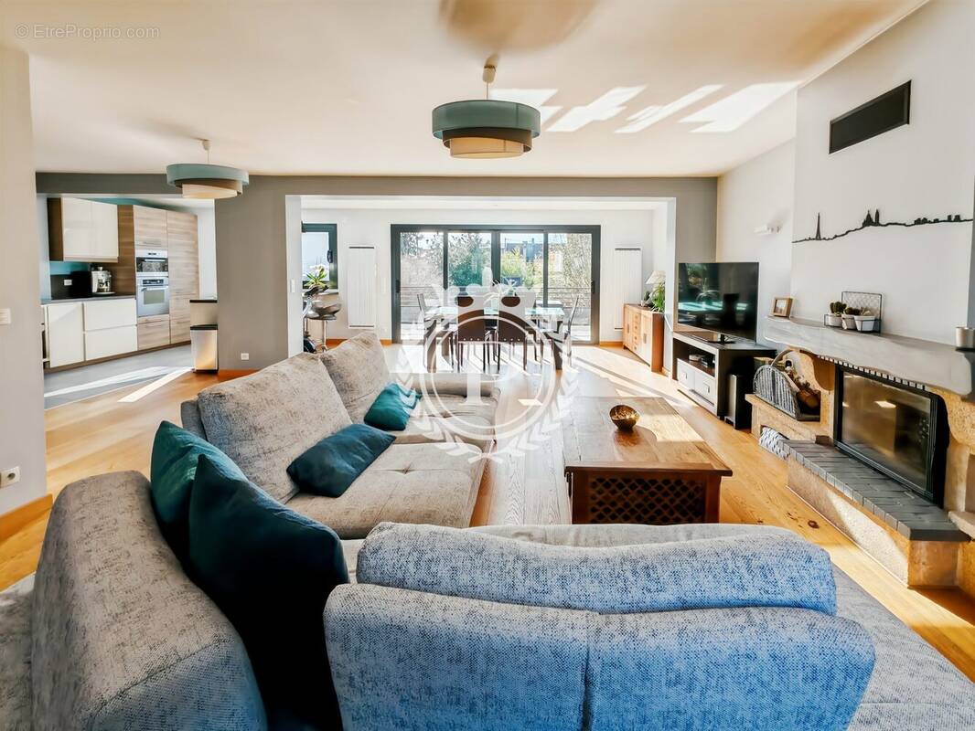 Maison à GOURNAY-SUR-MARNE