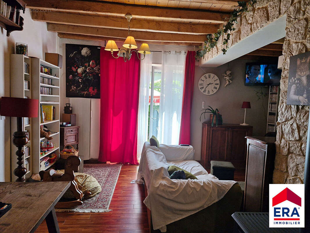 Maison à LES AVENIERES