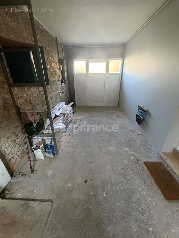 Maison à vendre 6 pièces CARHAIX PLOUGUER (29) DPE C - photo 16