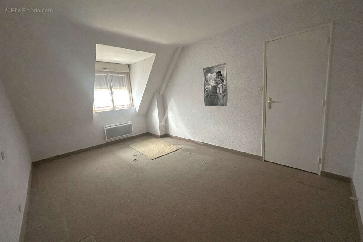 Maison à DERVAL