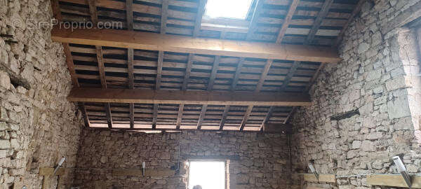Immeuble de caractère EN TBE à usage locatif de 185m2 habitable - photo 12