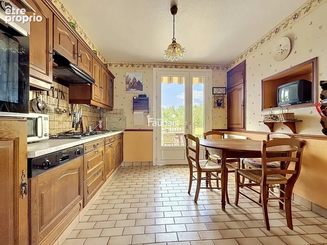 Maison 5 pièces 90 m² à vendre à Torigni-Sur-Vire (50160) - photo 5