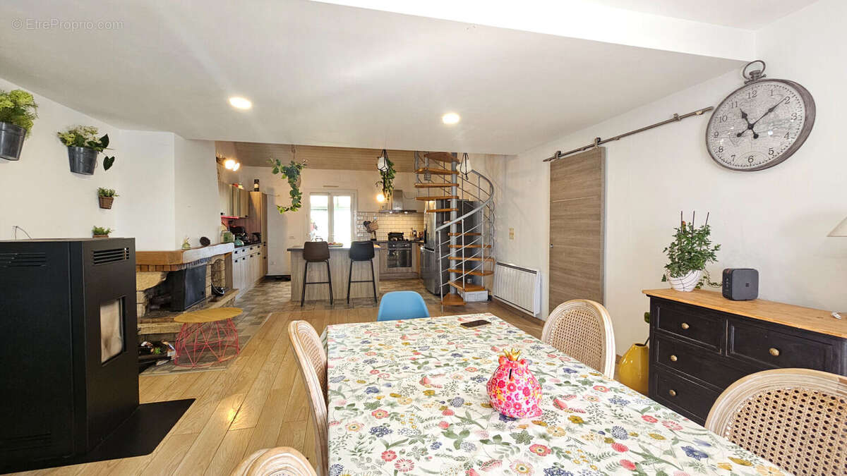 Maison à MONTOIR-DE-BRETAGNE