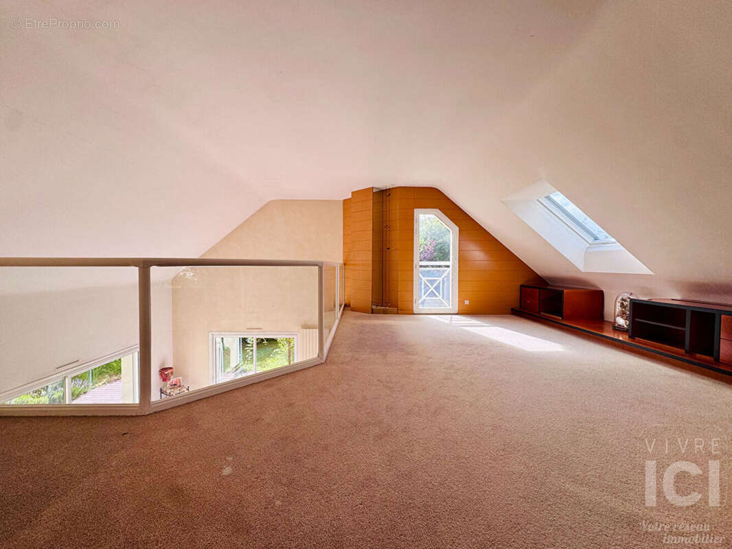 Maison familiale - 210m² -  5 chambres - Sautron - photo 6