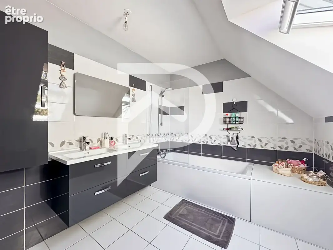 Maison Beauvais 8 pièce(s) 130 m2 - photo 8