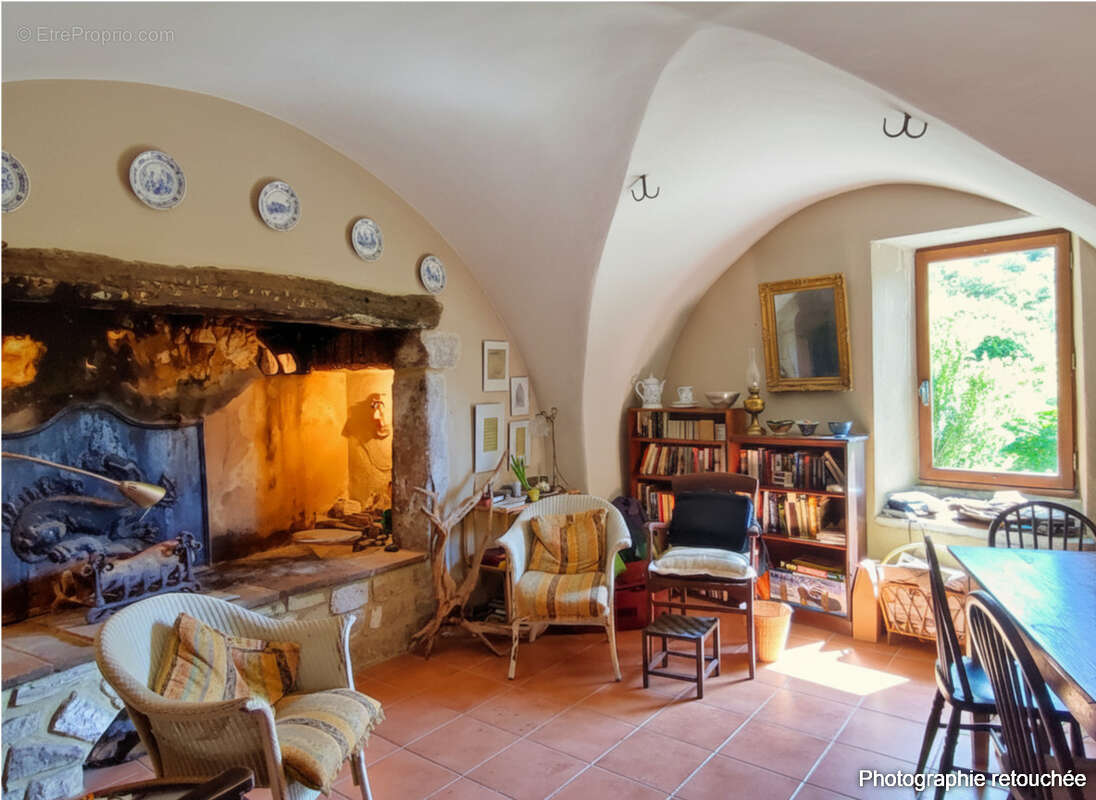 Maison à ROCHEGUDE