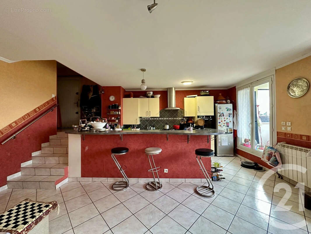 Appartement à THORIGNY-SUR-MARNE