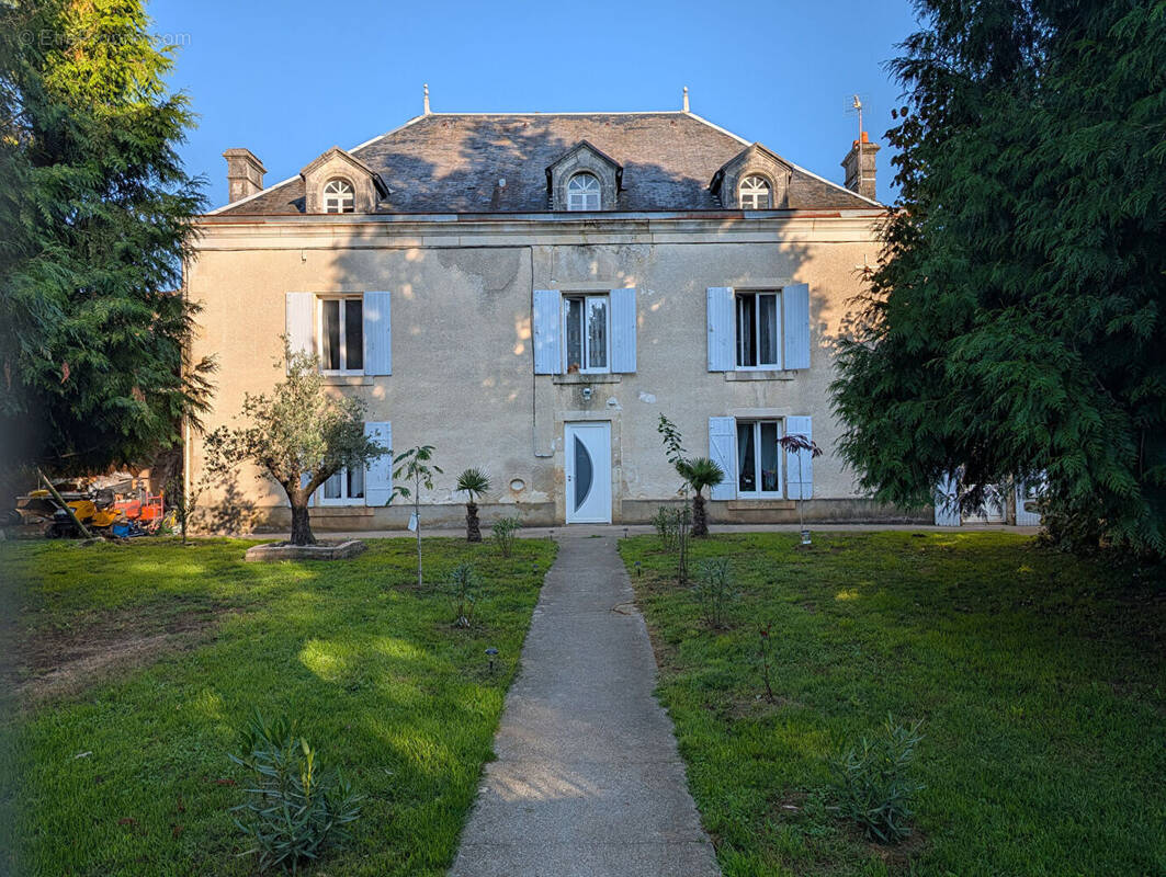 Maison à SEPVRET