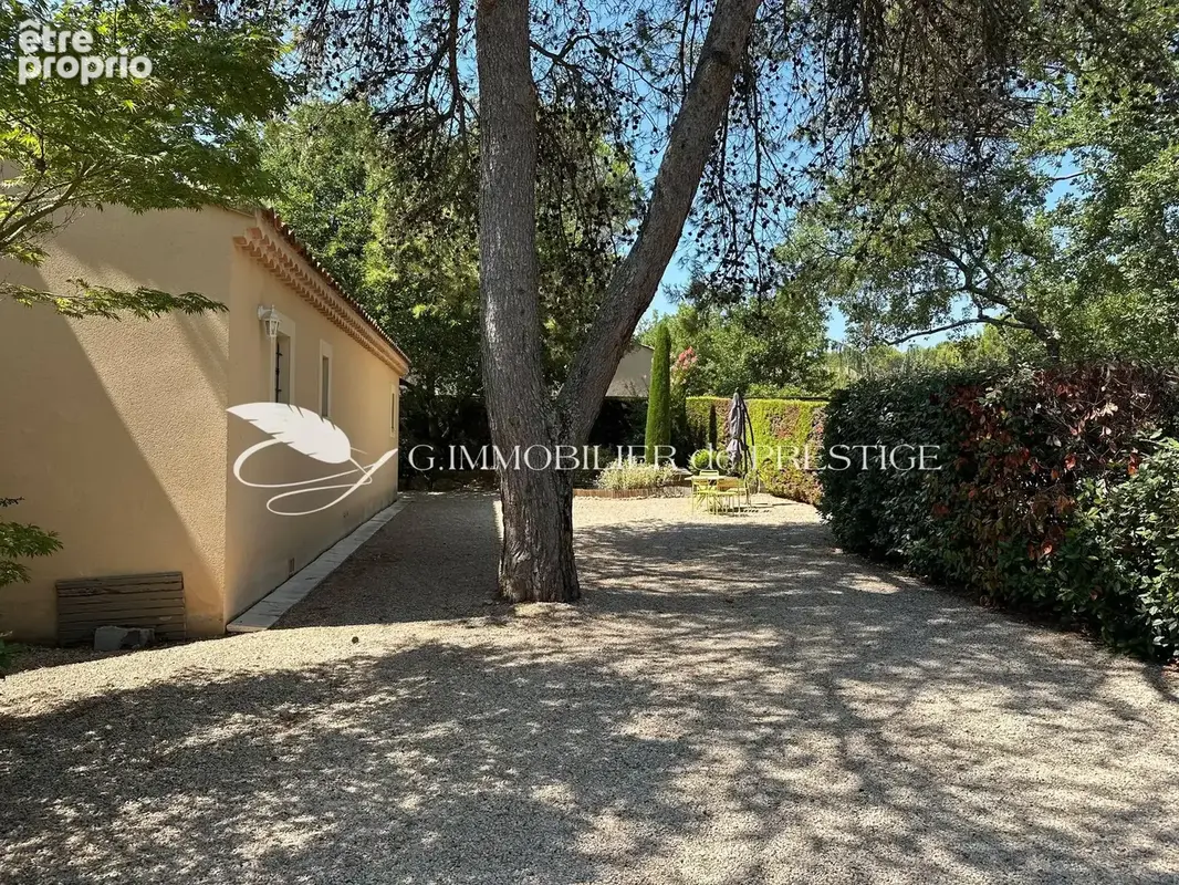 Une très belle villa dans un cadre enchanteur - photo 24