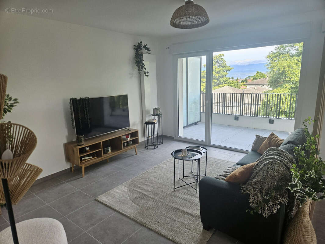 Appartement 109 m² à Thonon-Les-Bains  - photo 5