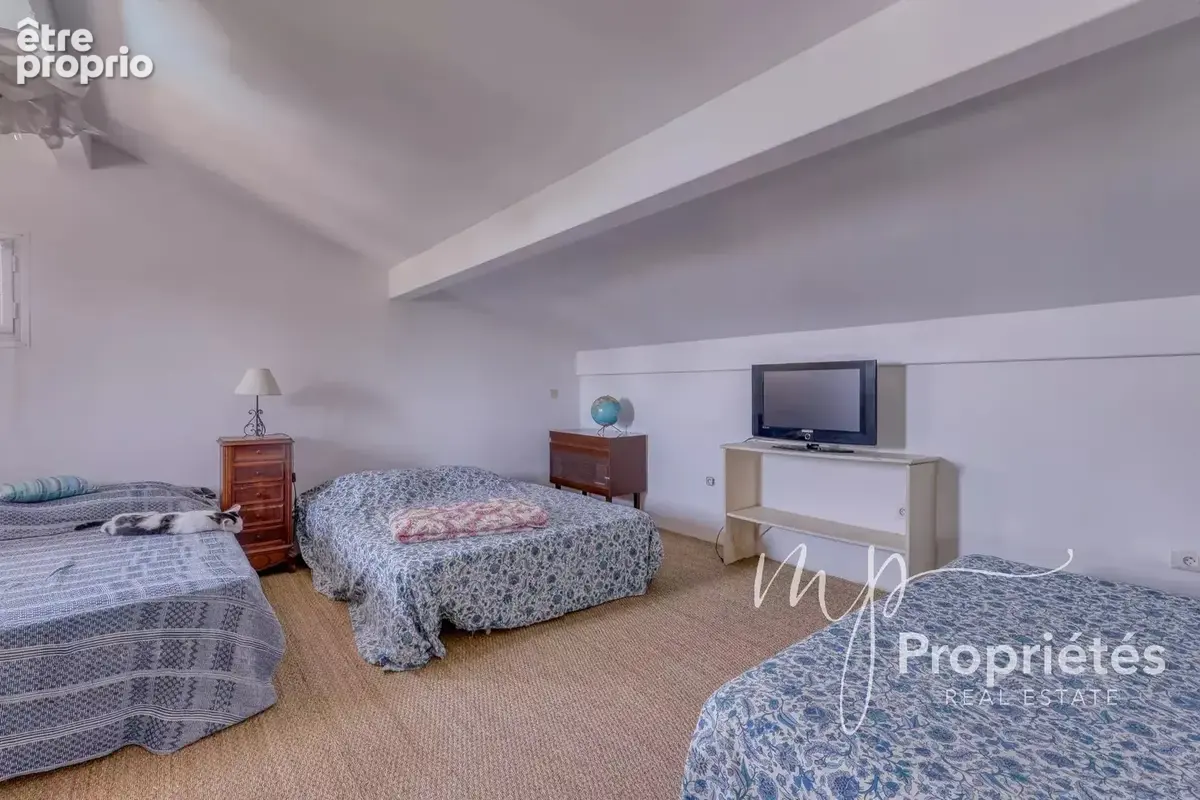 A VENDRE Maison  Rayol Canadel sur Mer. Propriété 300m² vue mer piscine proche plage - photo 21