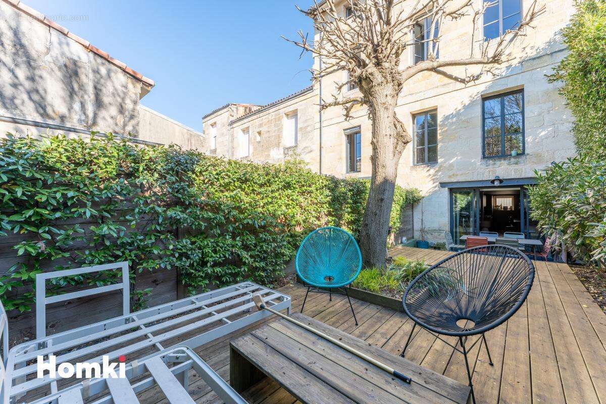Appartement à BORDEAUX