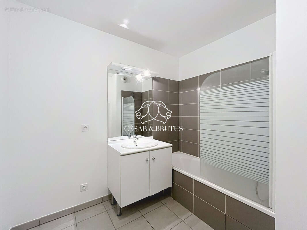 Appartement à LYON-7E