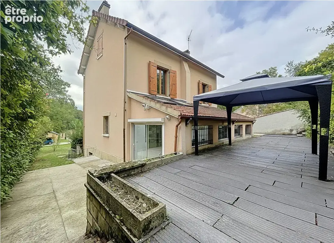 Maison de caractère 167 m² - 5 chambres- terrain 1 160 m² - photo 15