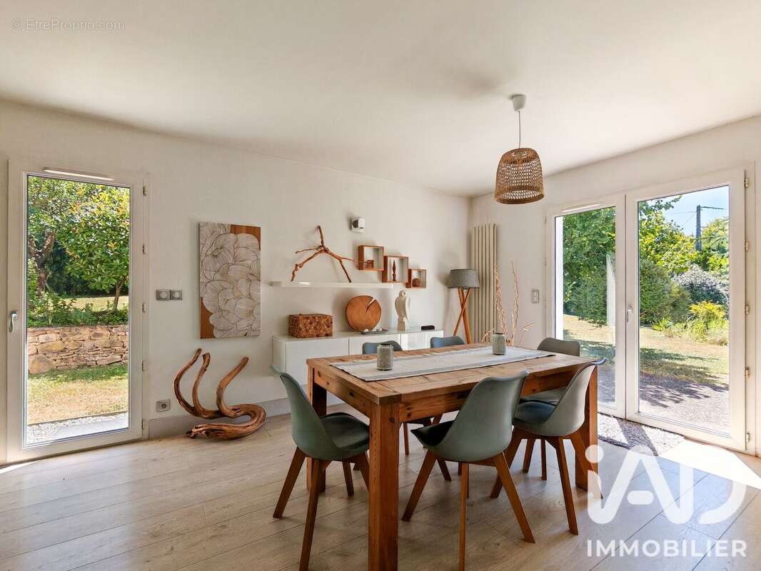 Maison 167 m² à Lozanne  - photo 5