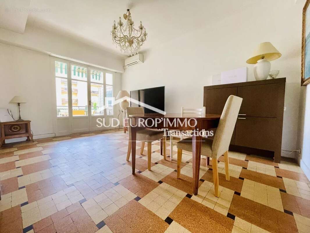 Appartement à NICE