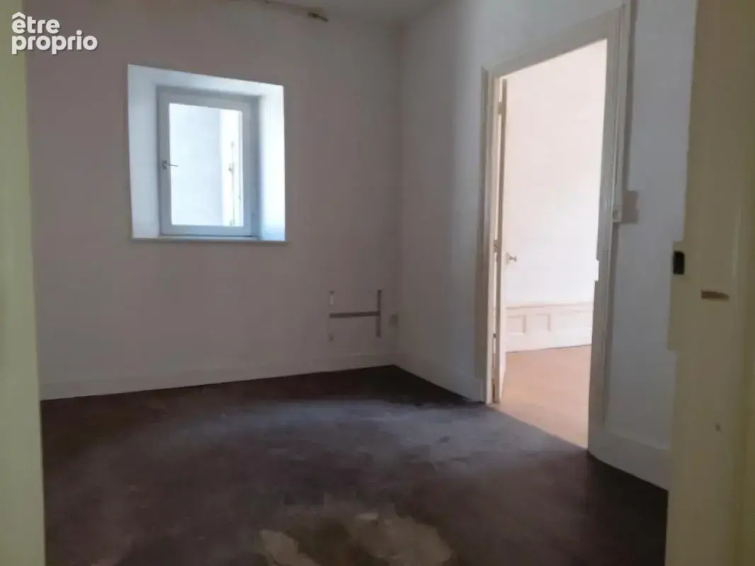 immeuble à vendre LAPALISSE (03) - photo 12