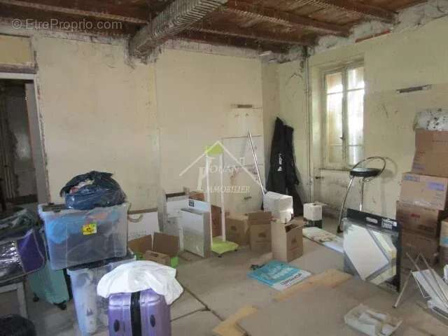 Maison à VARENNES-SUR-ALLIER