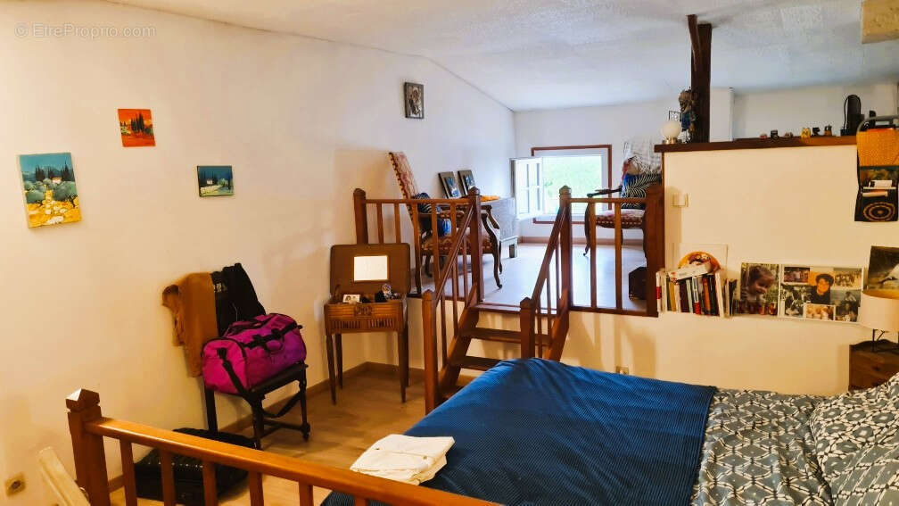 Maison à SAINTES
