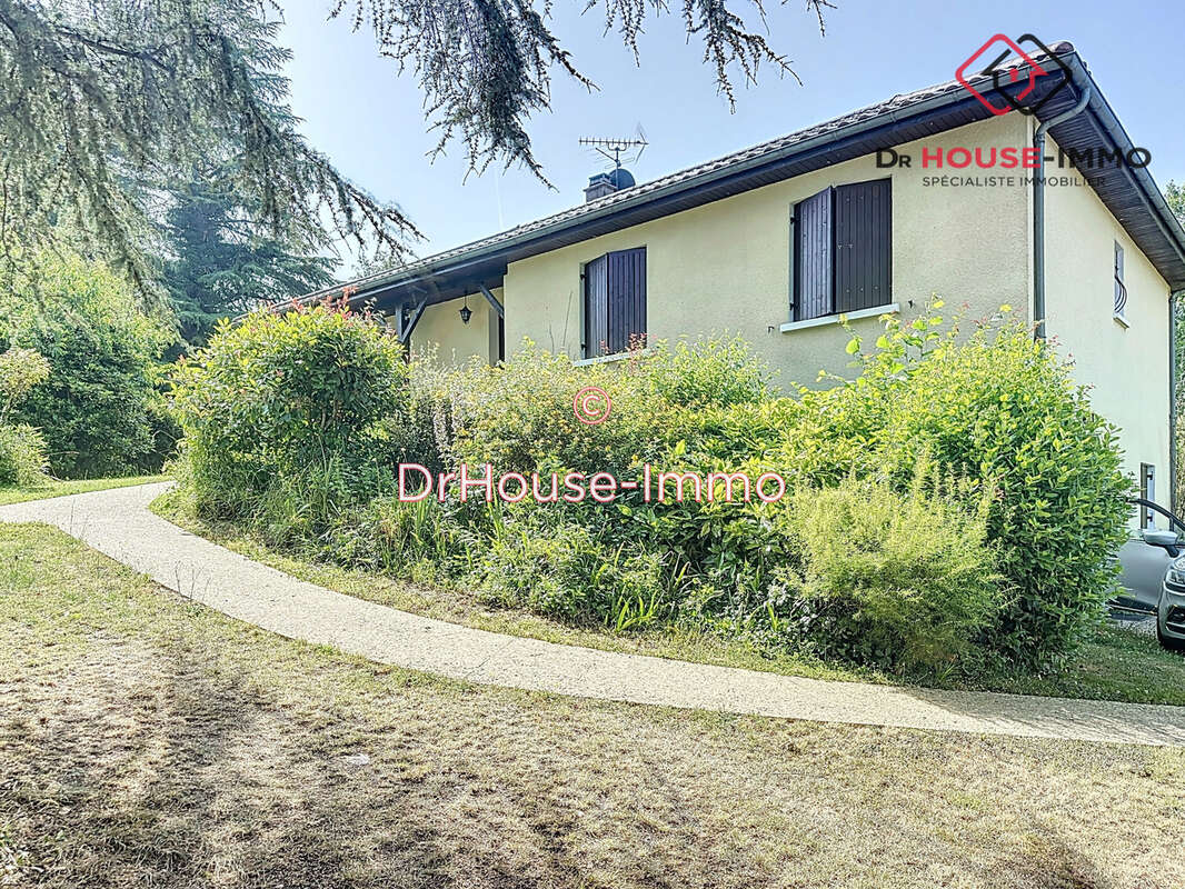 Maison à COULOUNIEIX-CHAMIERS