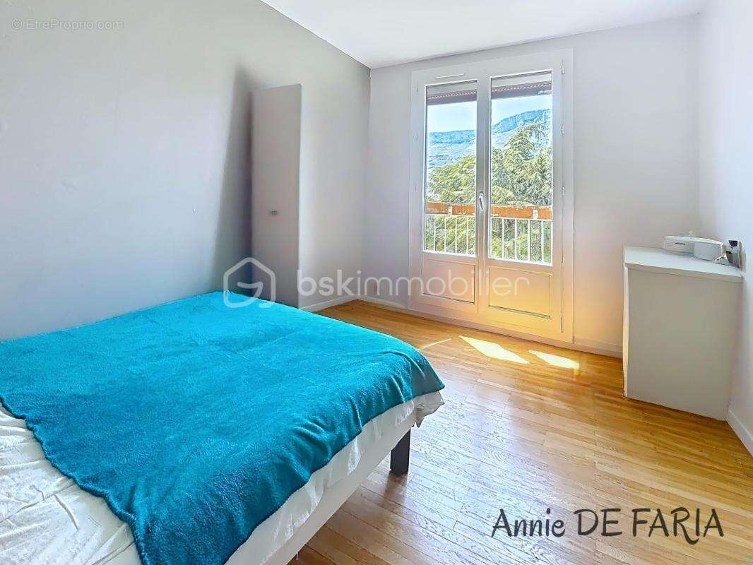 Appartement à ECHIROLLES