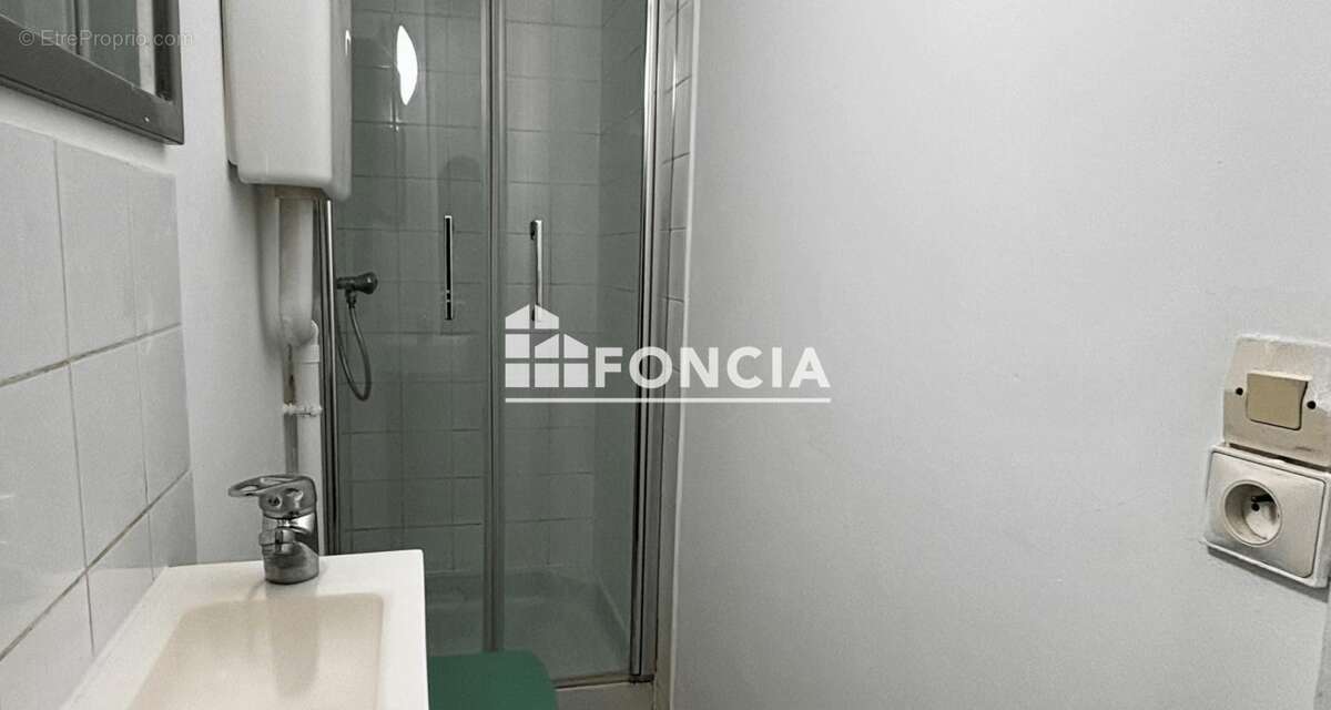 Appartement à PARIS-19E