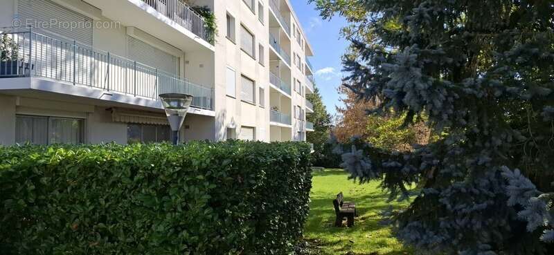 Dpt Aisne (02), à vendre SAINT QUENTIN Appartement T5 Parking - photo 12