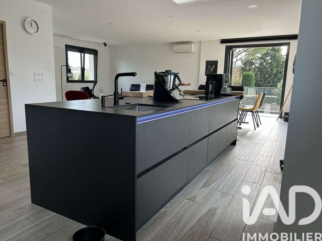 Photo 5 - Maison à COMMUNAY