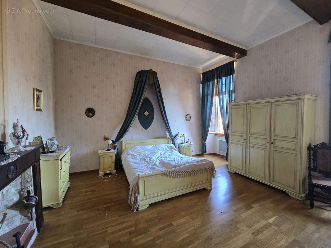 Maison à AUSSAC