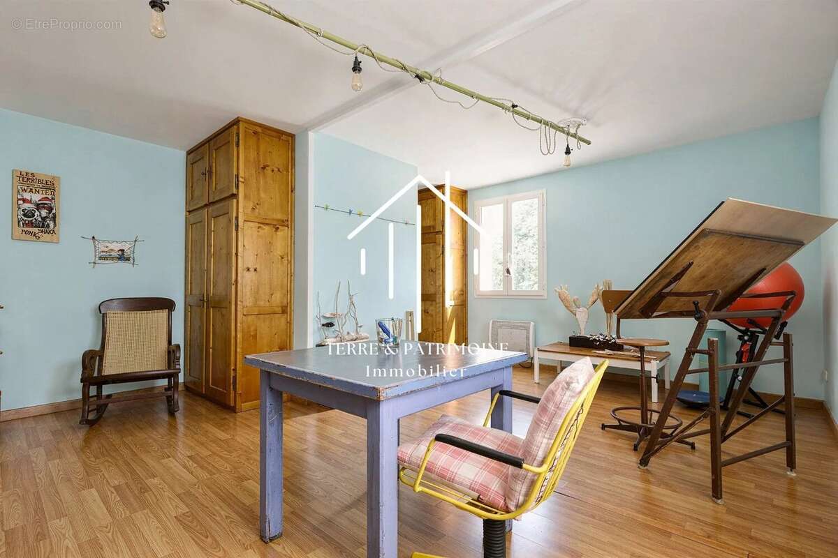 Maison à SALAVAS