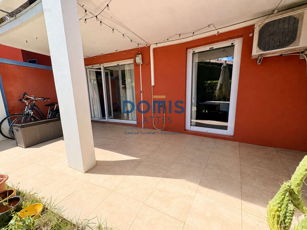 Appartement à PEROLS