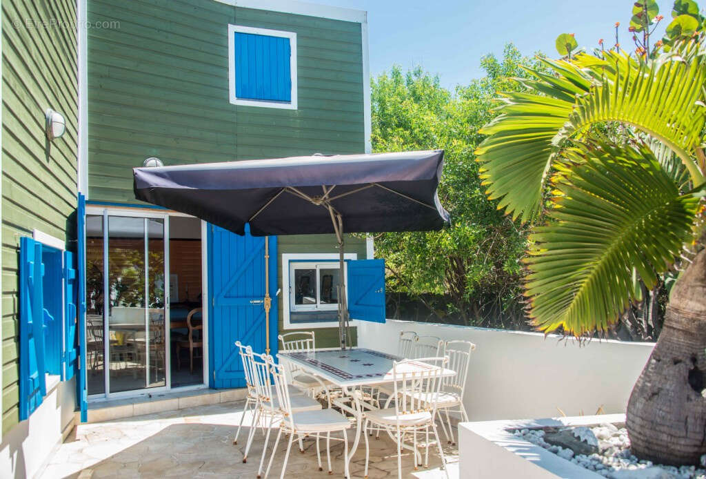 Maison à SAINT-PIERRE